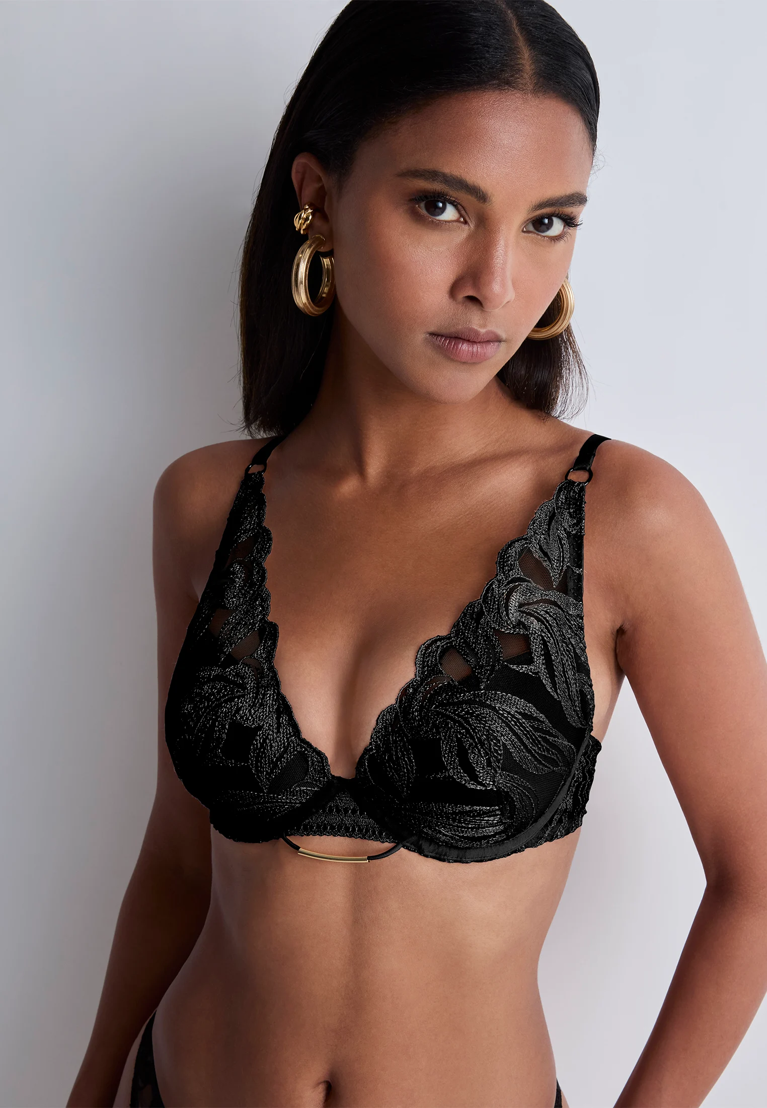 INTO THE GROOVE - Soutien-gorge plunge foulard | Noir