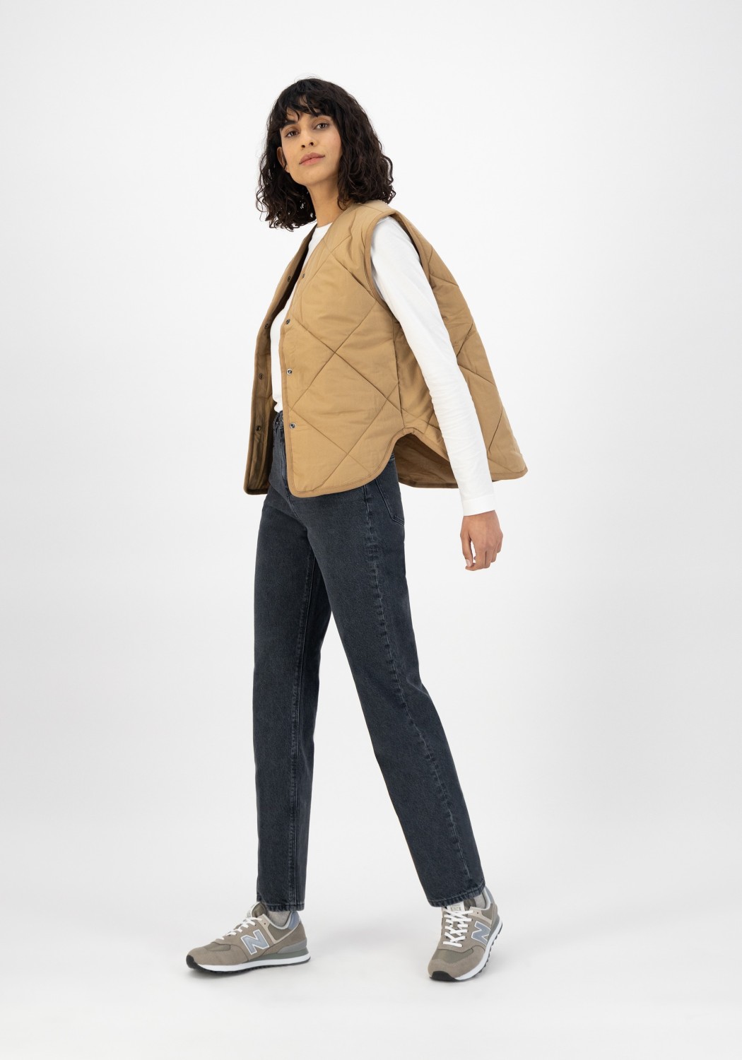 Mud Jeans Damenjeans Relax Rose Used Black