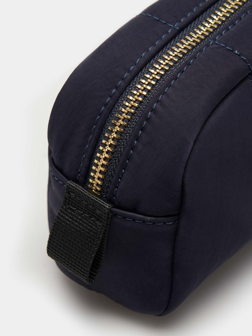 Necessaire em nylon