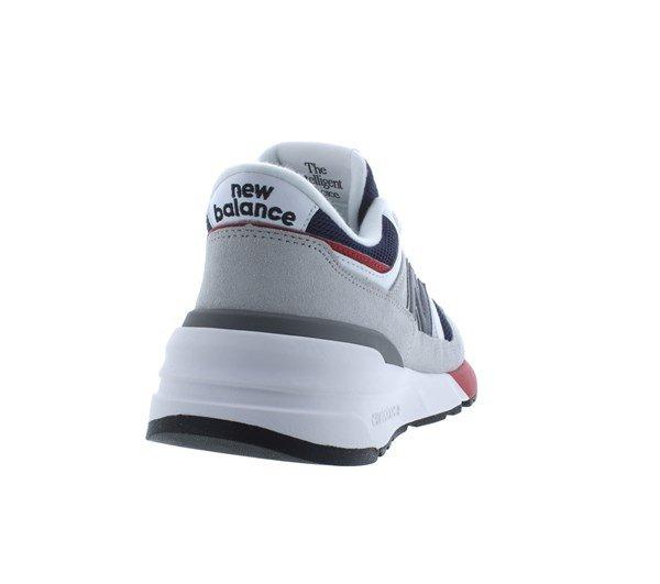 New Balance 977R Trainers