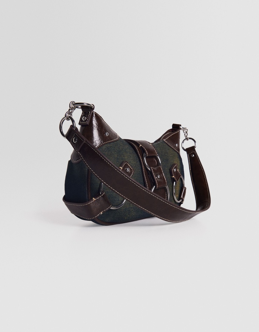 Bolsa de ombro vintage contrastante com argolas