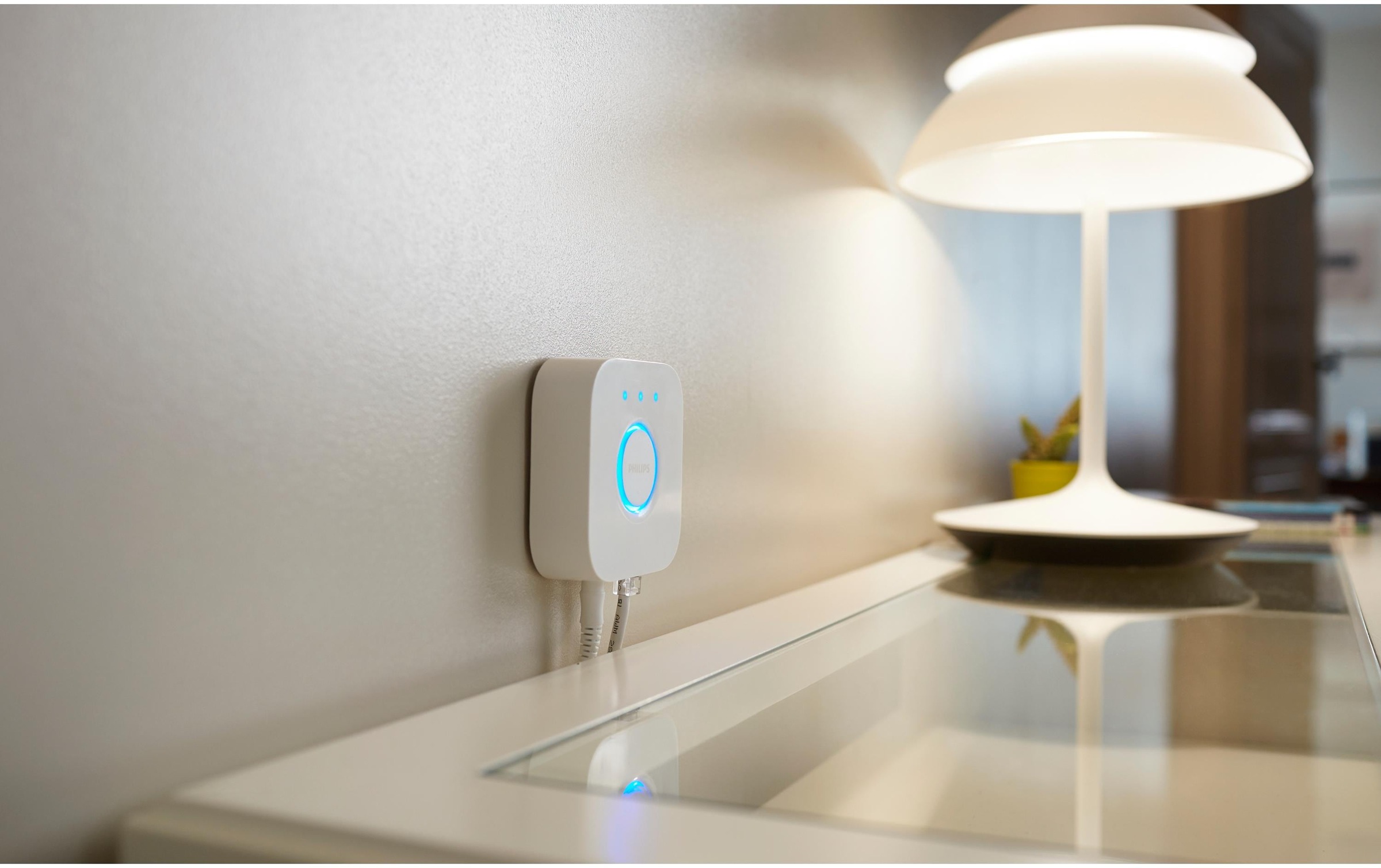 Philips Hue Spezialleuchtmittel »White Ambian« E27 Warmweiss