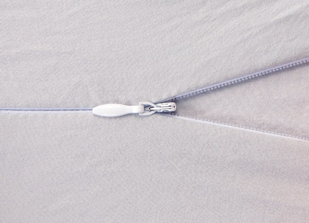 SCHLAFWOHL SILVER • Enzym Bettwäsche 135 x 200 cm / 140 x 200 cm • warmer und weicher silberner Bettbezug• mit atmungsaktivem Kissenbezug 80 x 80 cm / 70 x 90 cm