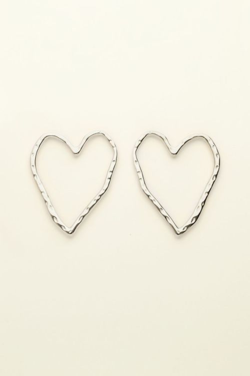 Statement studs met groot open hart