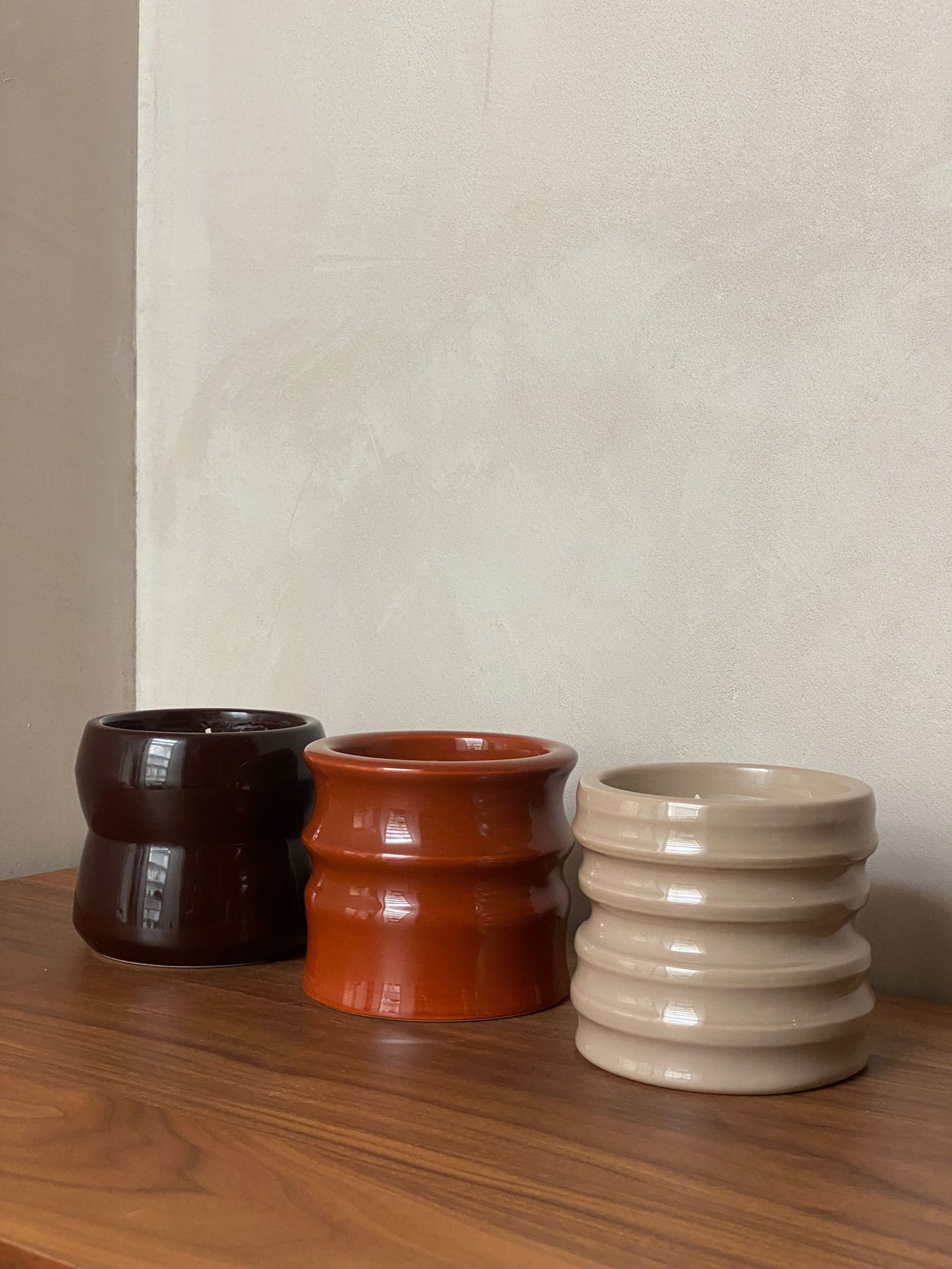Kaars Shape 02.02 Candle & Happy lid Aubergine Shape 02.02 Candle & Happy lid Aubergine - Wild Fig