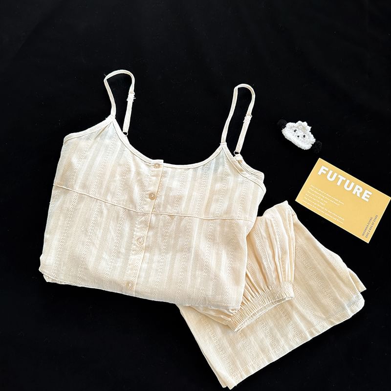 Siensien - Pyjamaset: Effen top met ronde hals en knoopjes + Shorts met elastische taille
