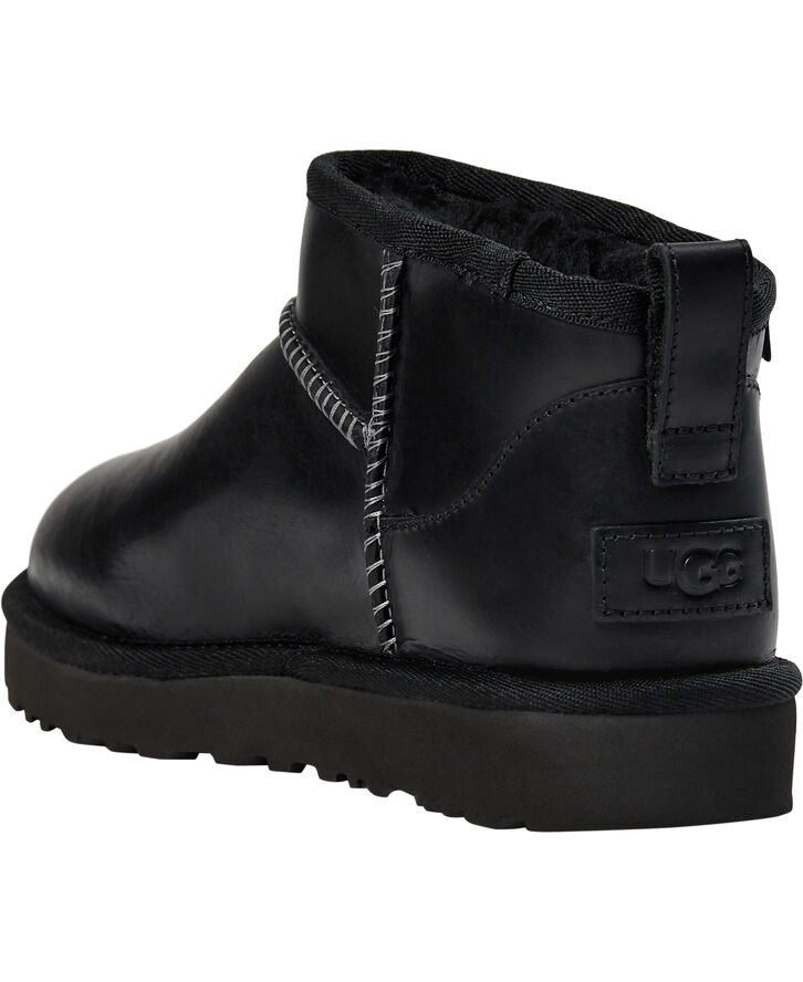 UGG Classic Ultra Mini Black