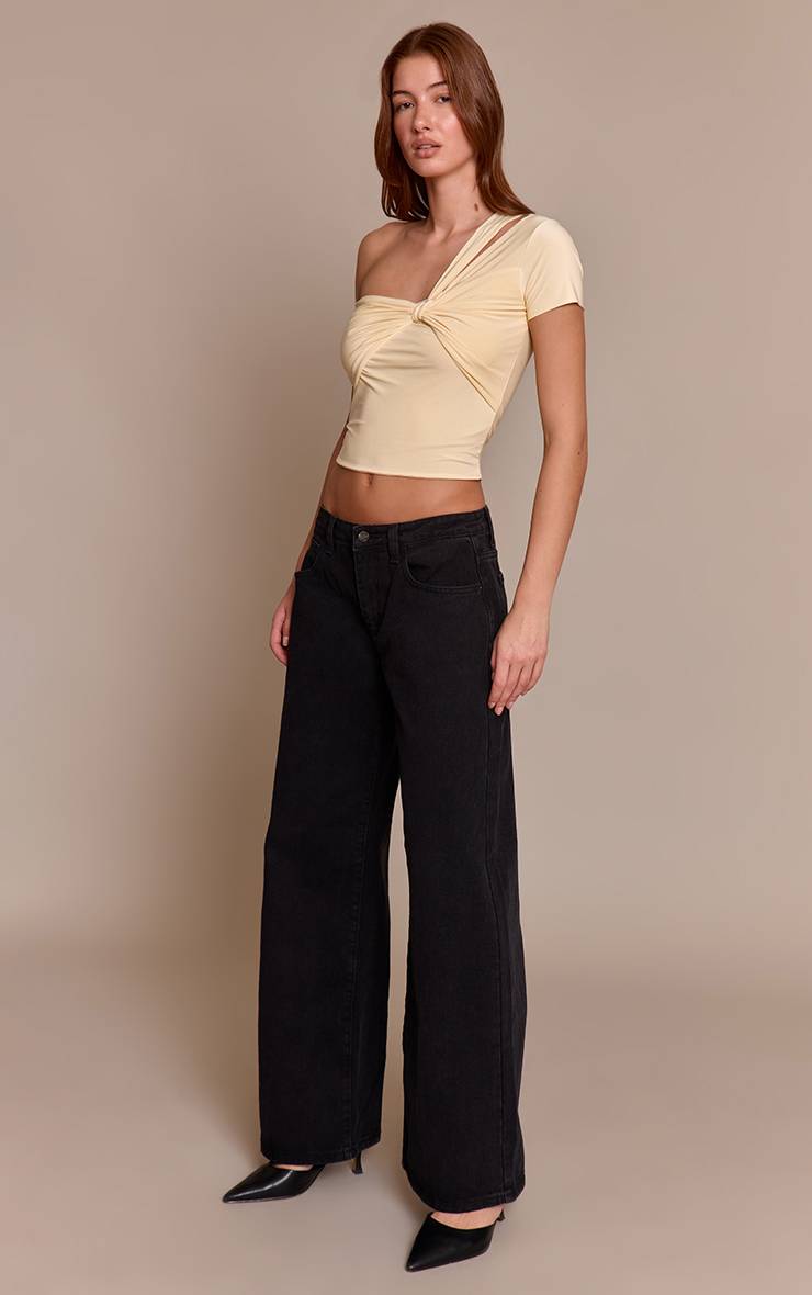 Crème Top Asymétrique Une Épaule À Détail Buste Drapé Double Couche Slinky