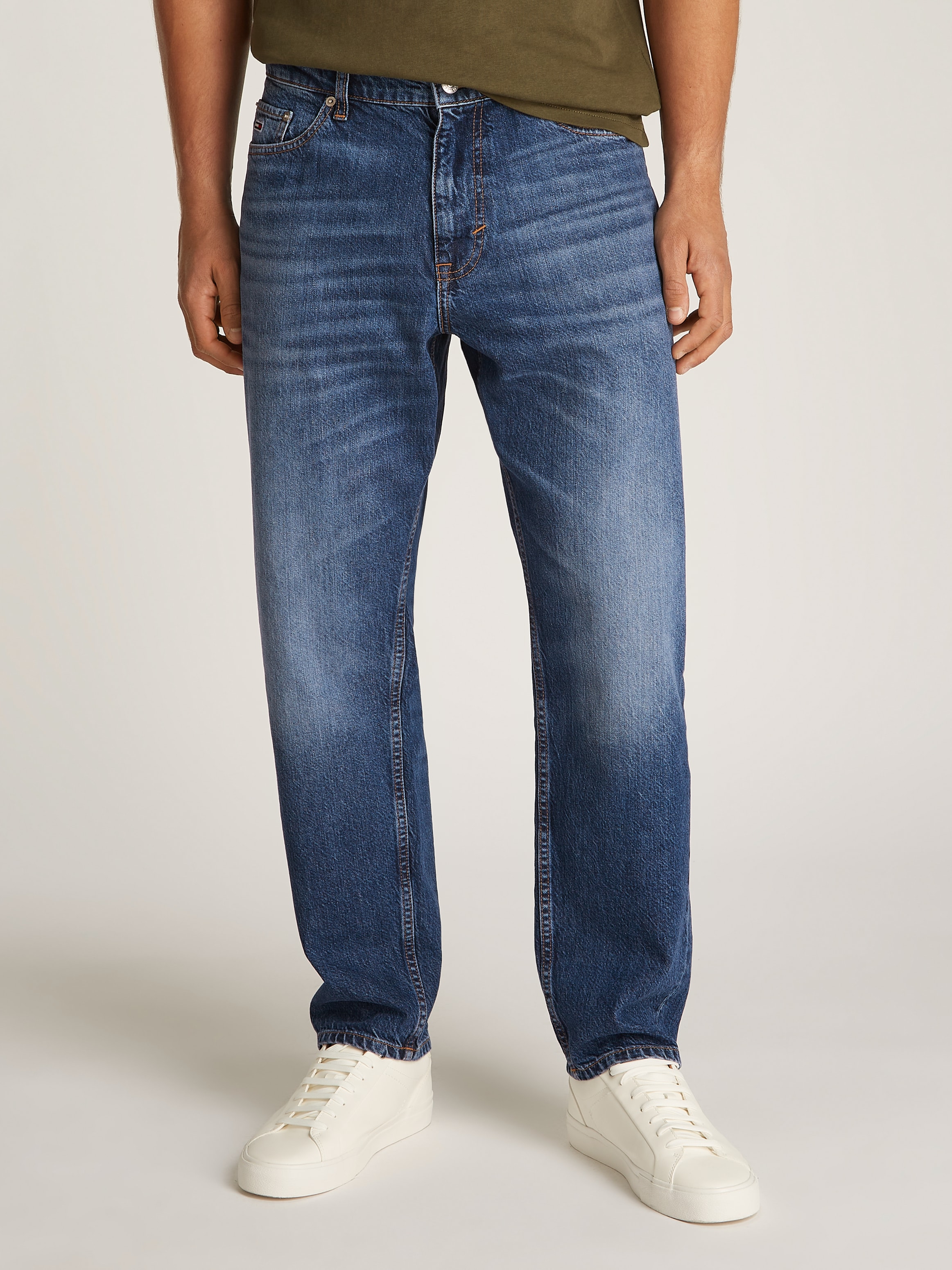 Tommy Jeans Tapered-fit-Jeans »Isaac Relaxed Tapered«