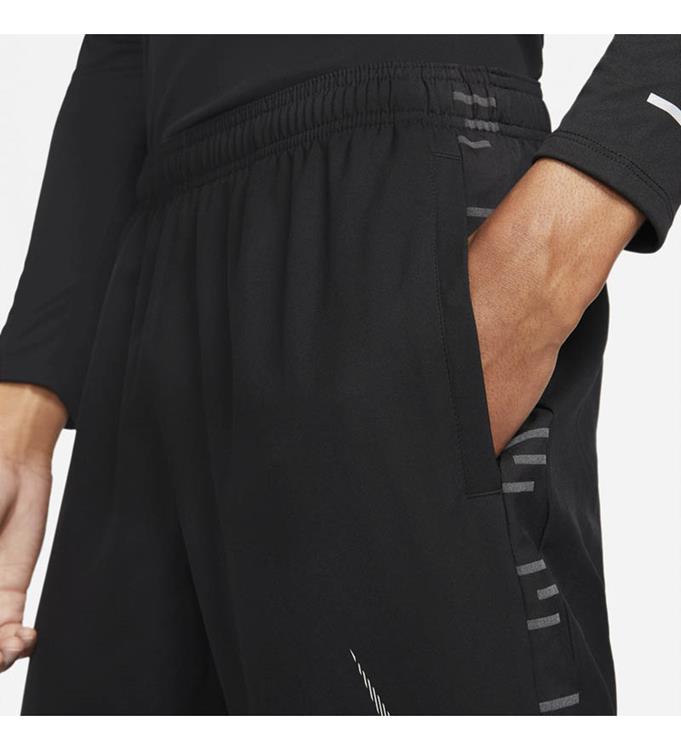 Nike Men Dri-FIT Run Division Challenger Woven Hardloopbroek