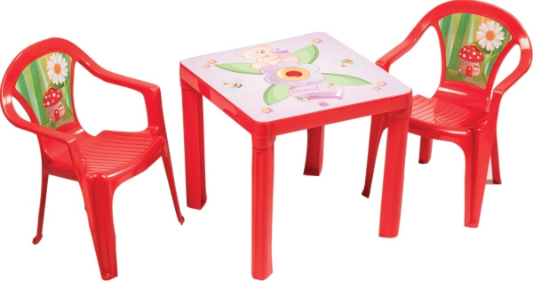 Kinderstuhl rot mit Aufdruck, sortiert