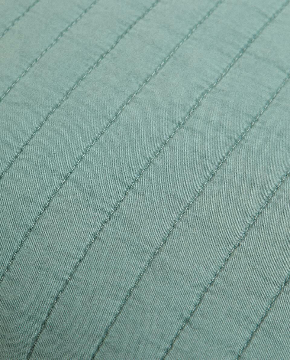 CAPA DE ALMOFADA LISTRADA