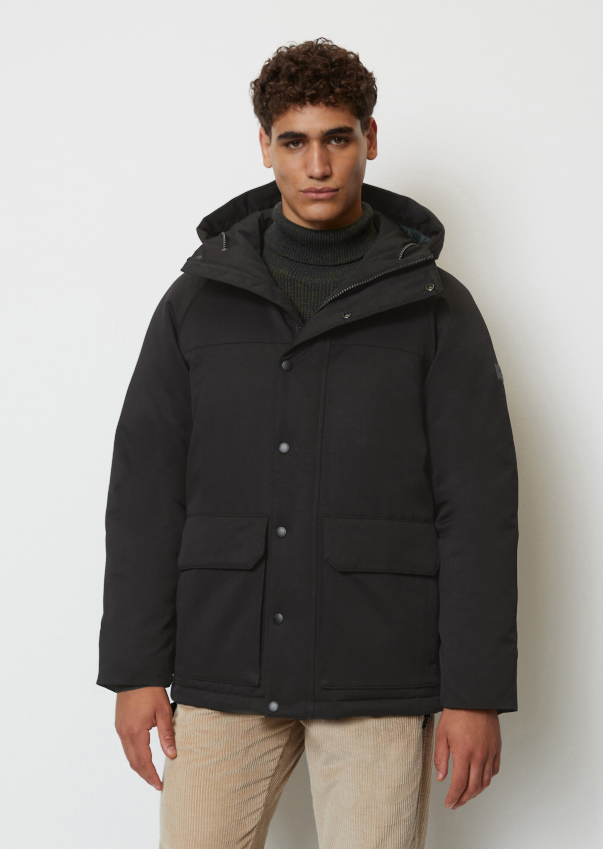 Kapuzen-Jacke regularmit Wattierung von Unifi REPREVE®
