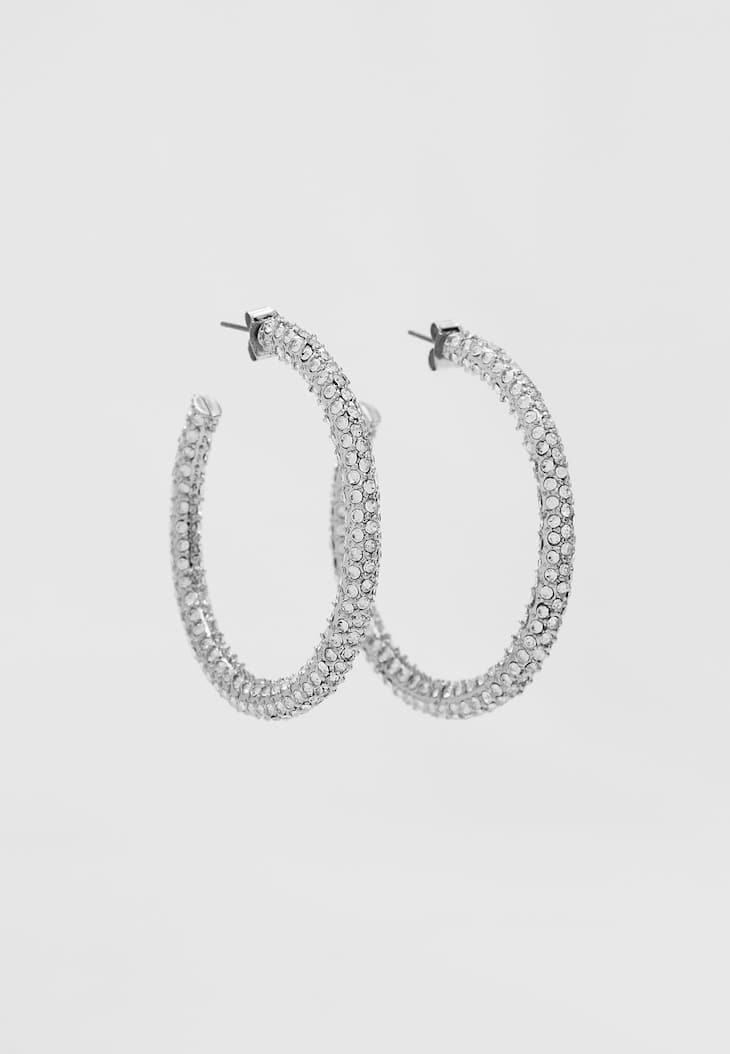 Brincos de argola com strass
