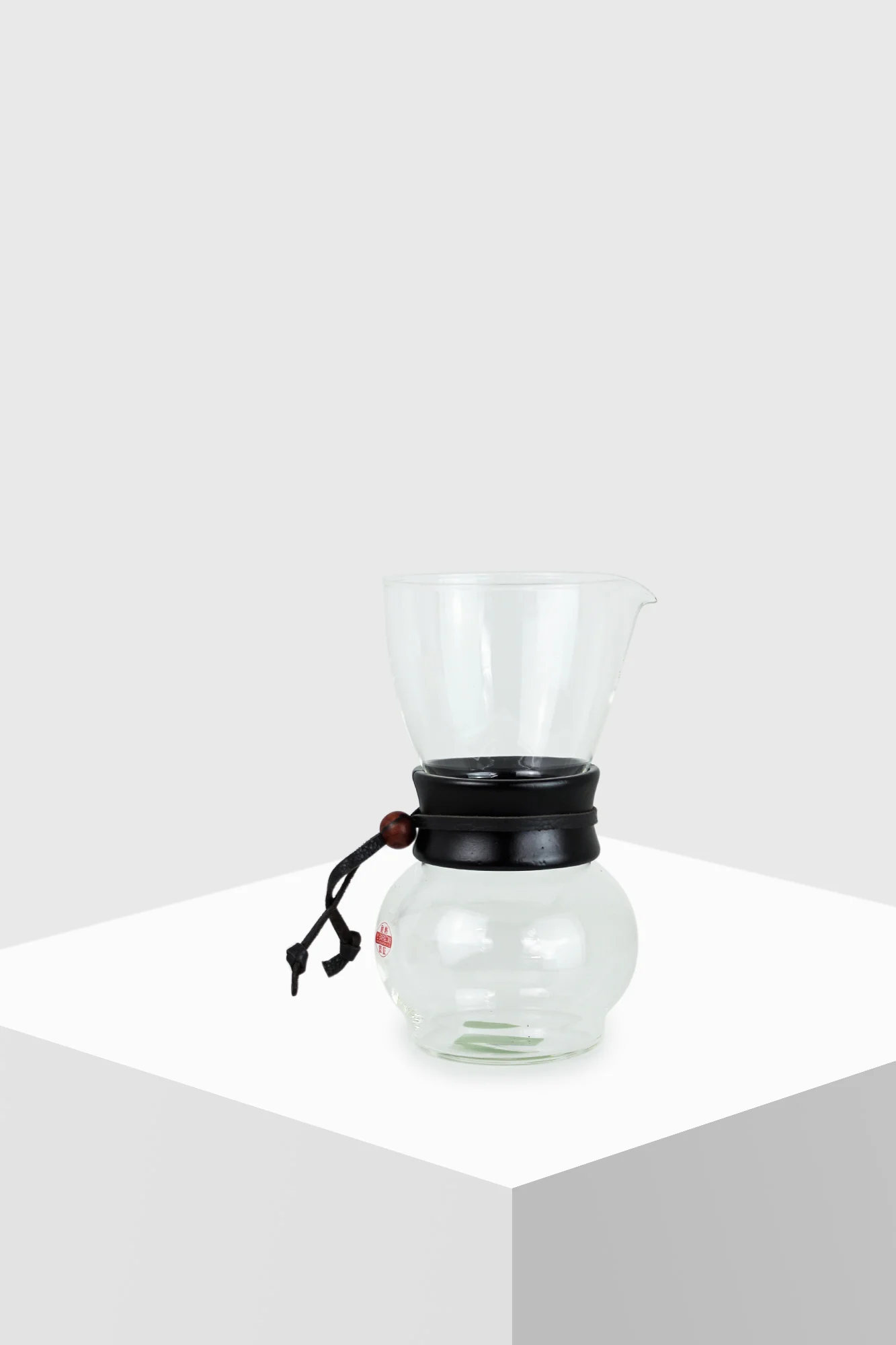 Hario Drip Pot Woodneck 480ml