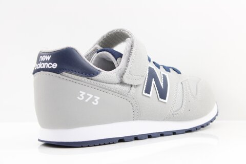 New Balance Sneaker