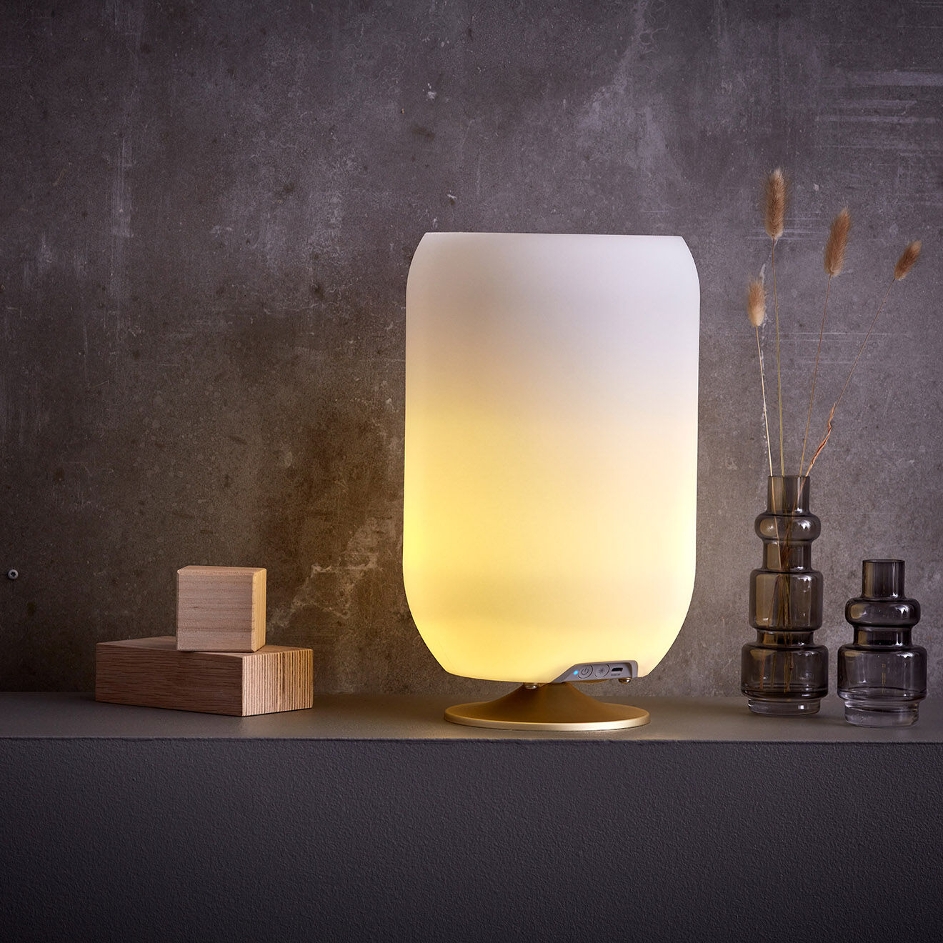 Kooduu Lampe Enceinte Bluetooth sans fil Atmos par Jacob Jensen Design laiton - 21.5x21.5x35.3 cm