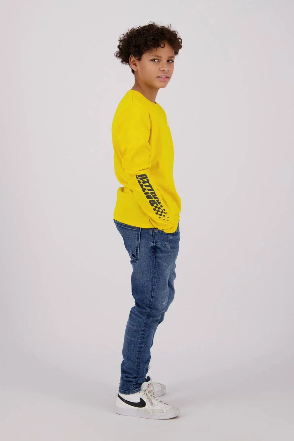 Raizzed straight leg jeans Denver tinted blue