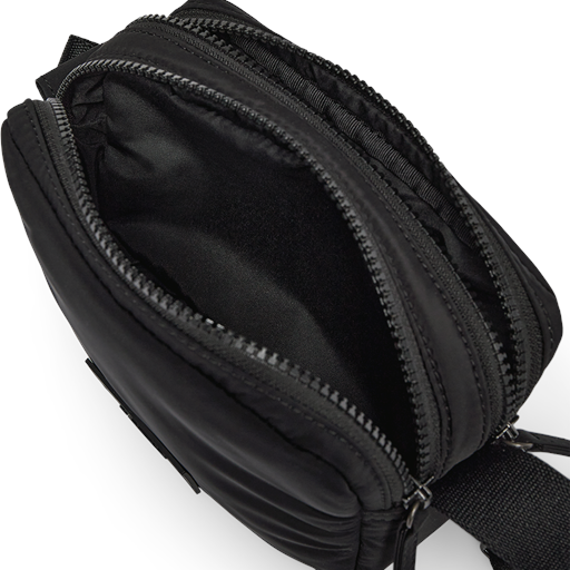 Markberg Less Crossbody Taske, Black
