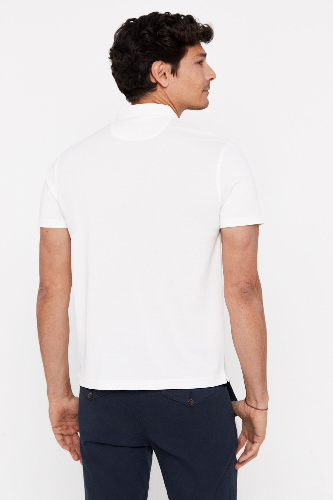 Camisa polo Coolmax com gola mandarim - Branca