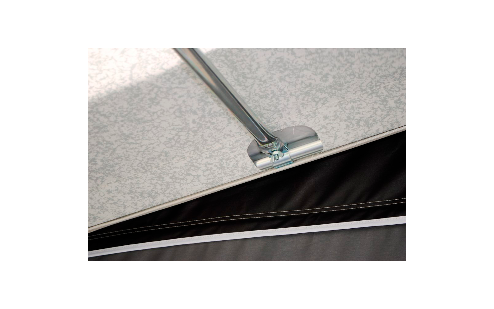 Walker Patio Sonnenvordach WS-4 Umlaufmaß 780 - 810 cm