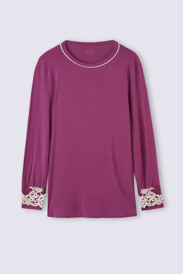 Camiseta modal com lindas flores