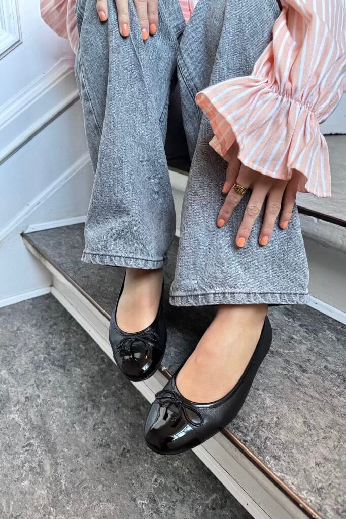 Copenhagen Shoes Like Moving Patent Toe