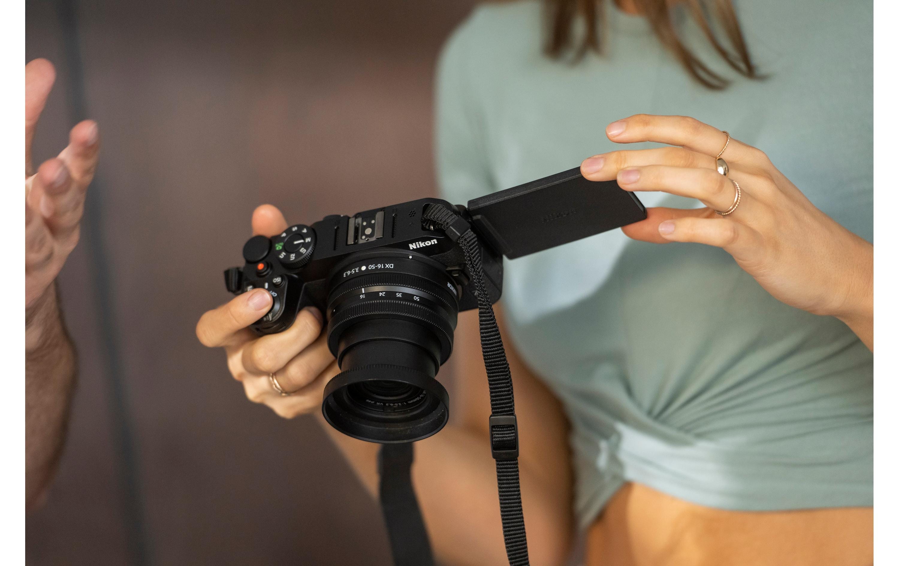 Fotokamera Z30 BODY<br>Spiegelloser Fotoapparat mit erstklassiger Bildqualität – Die neue Welt des Vloggens