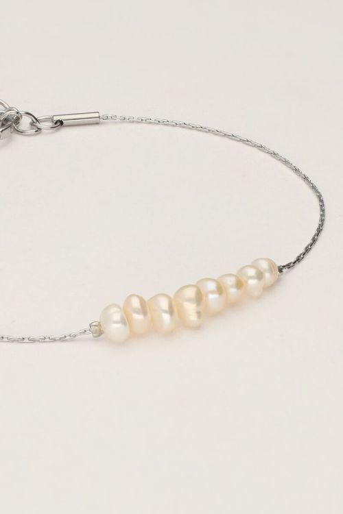 Minimalistische armband met meerdere parels