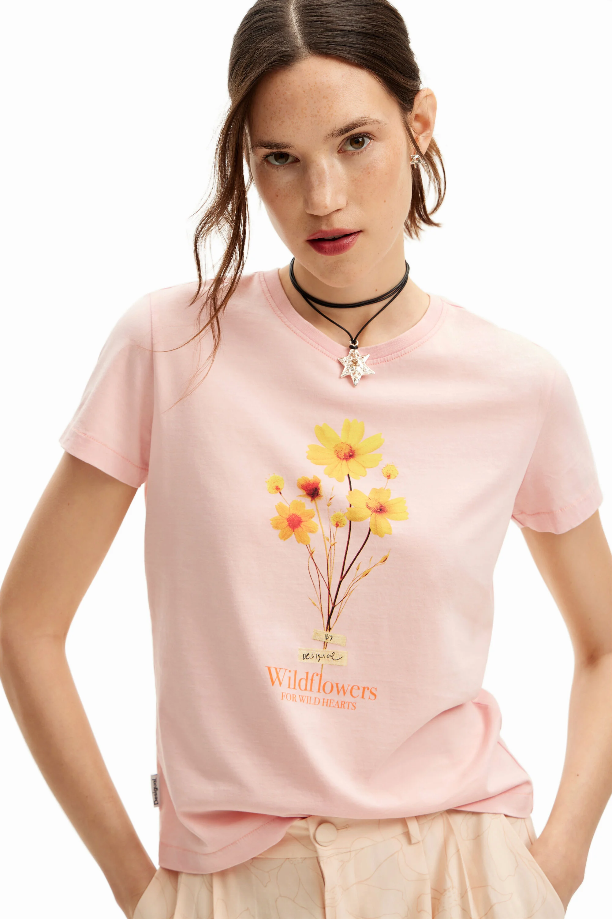 Camiseta com estampa de Margarita