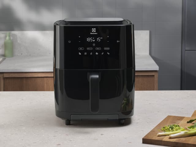 Electrolux Air fryer EAF7SB