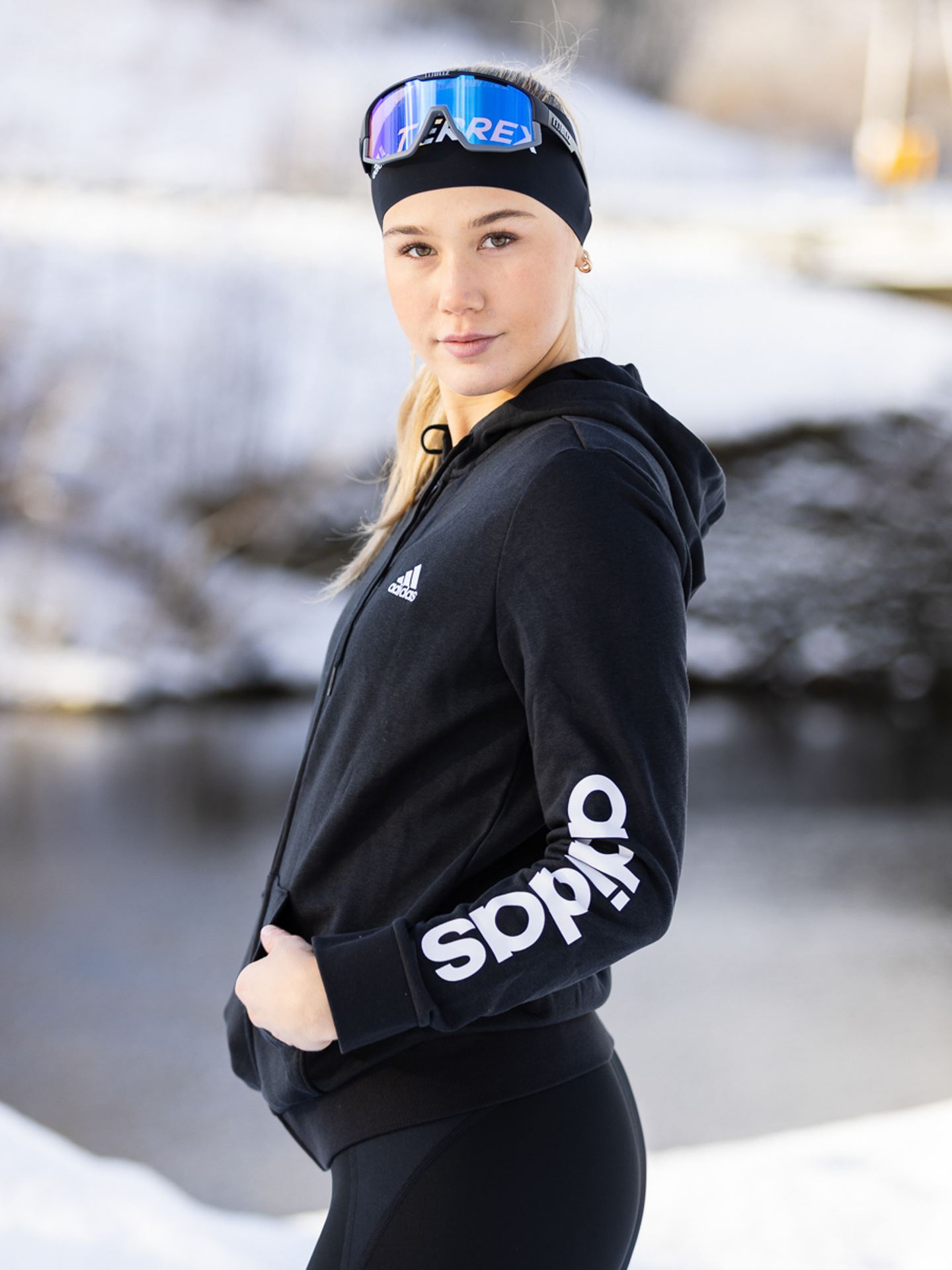 Linear Full Zip Hoodie