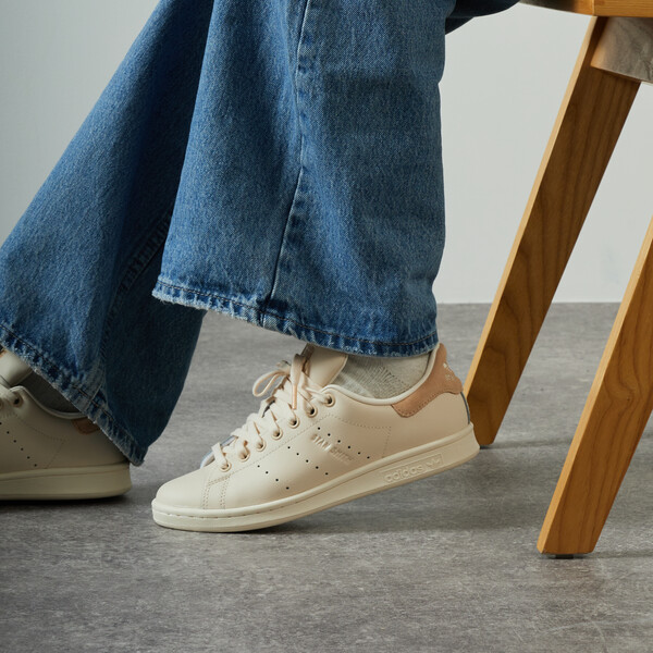 ADIDAS ORIGINALS STAN SMITH