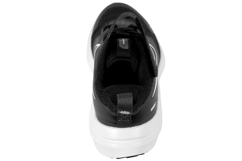 NIKE COSMIC RUNNER KONDISKO I SORT TEKSTIL OG PU