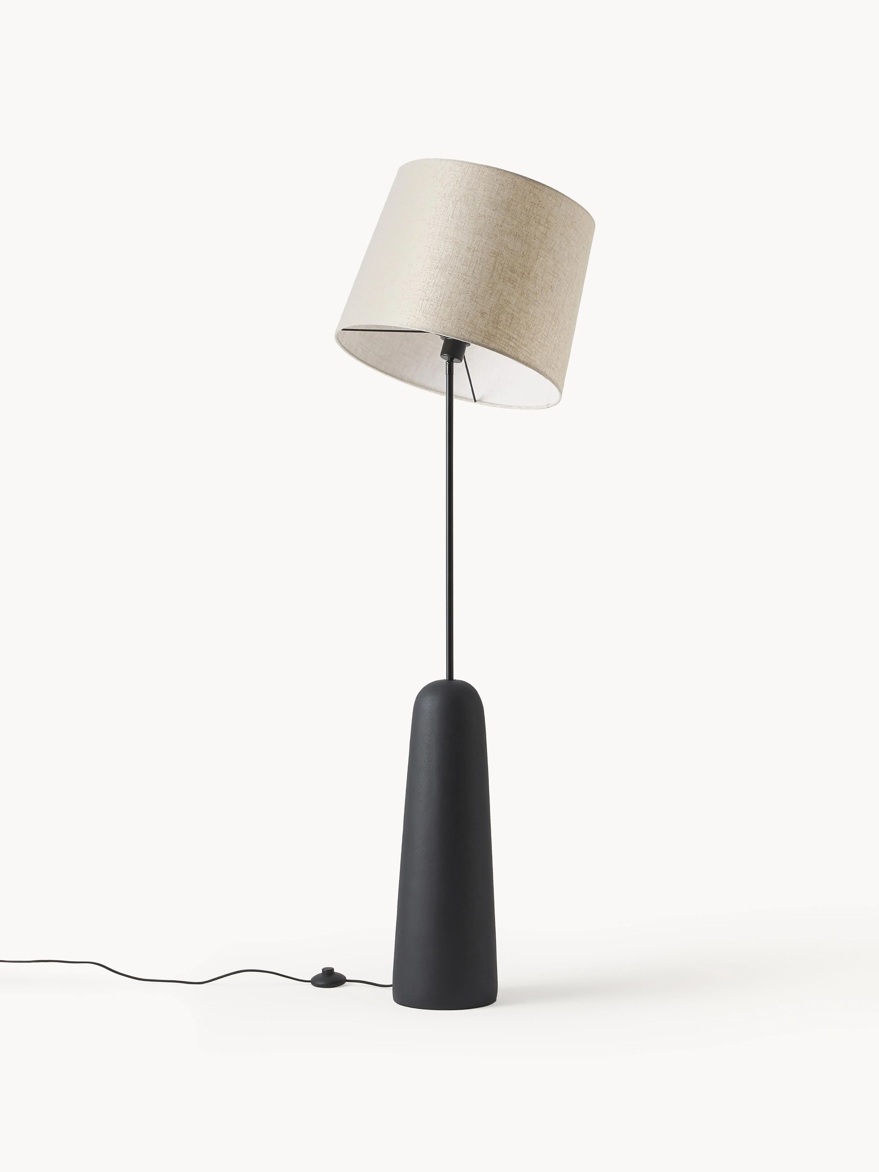 Vloerlamp Kaya met betonnen voet