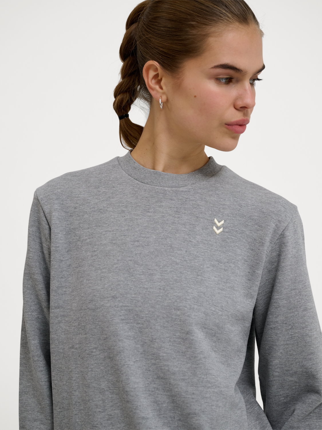 hmlPULSE W SWEAT CREWNECK