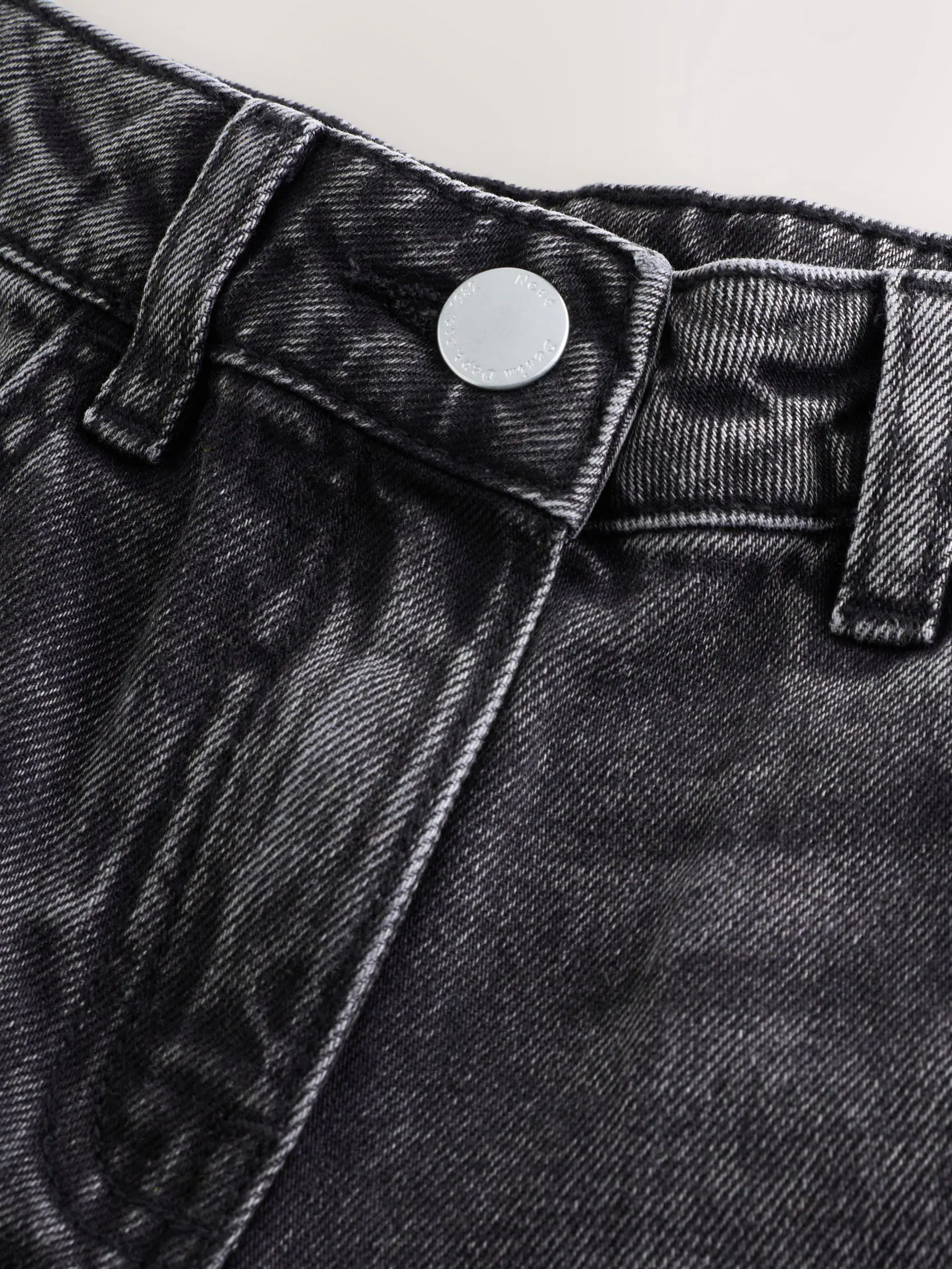 Zwarte wassing - Jeans met extra wijde pijpen (3-16jr)