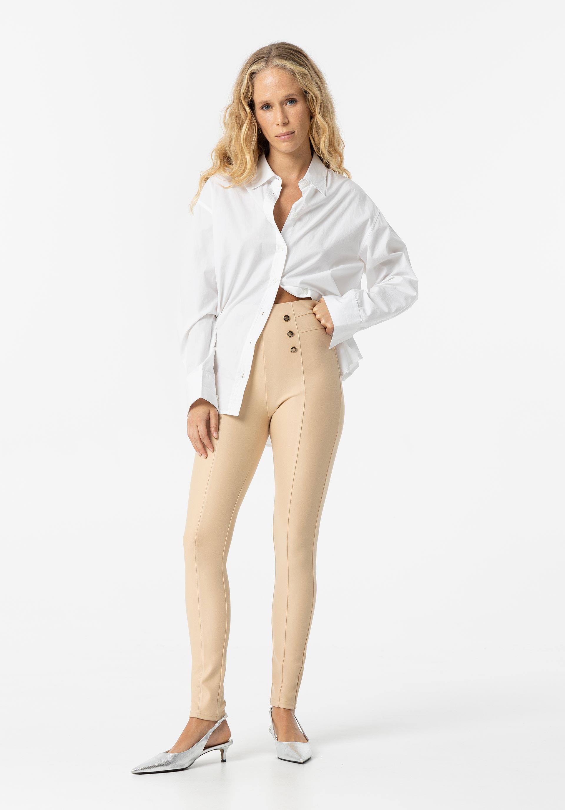 Leggings com Botões