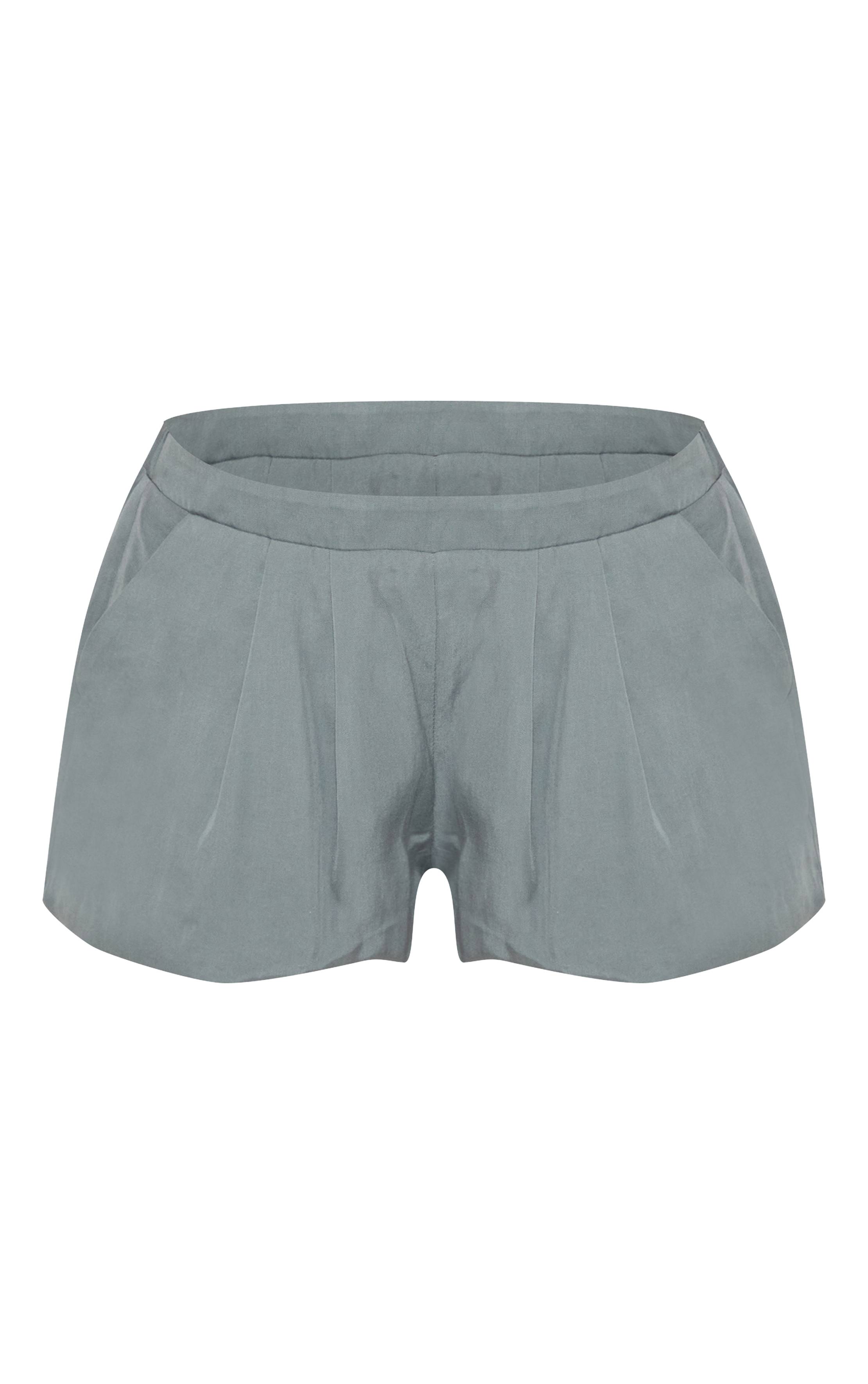 Gris Ardoise Short Bouffant En Peau De Pêche