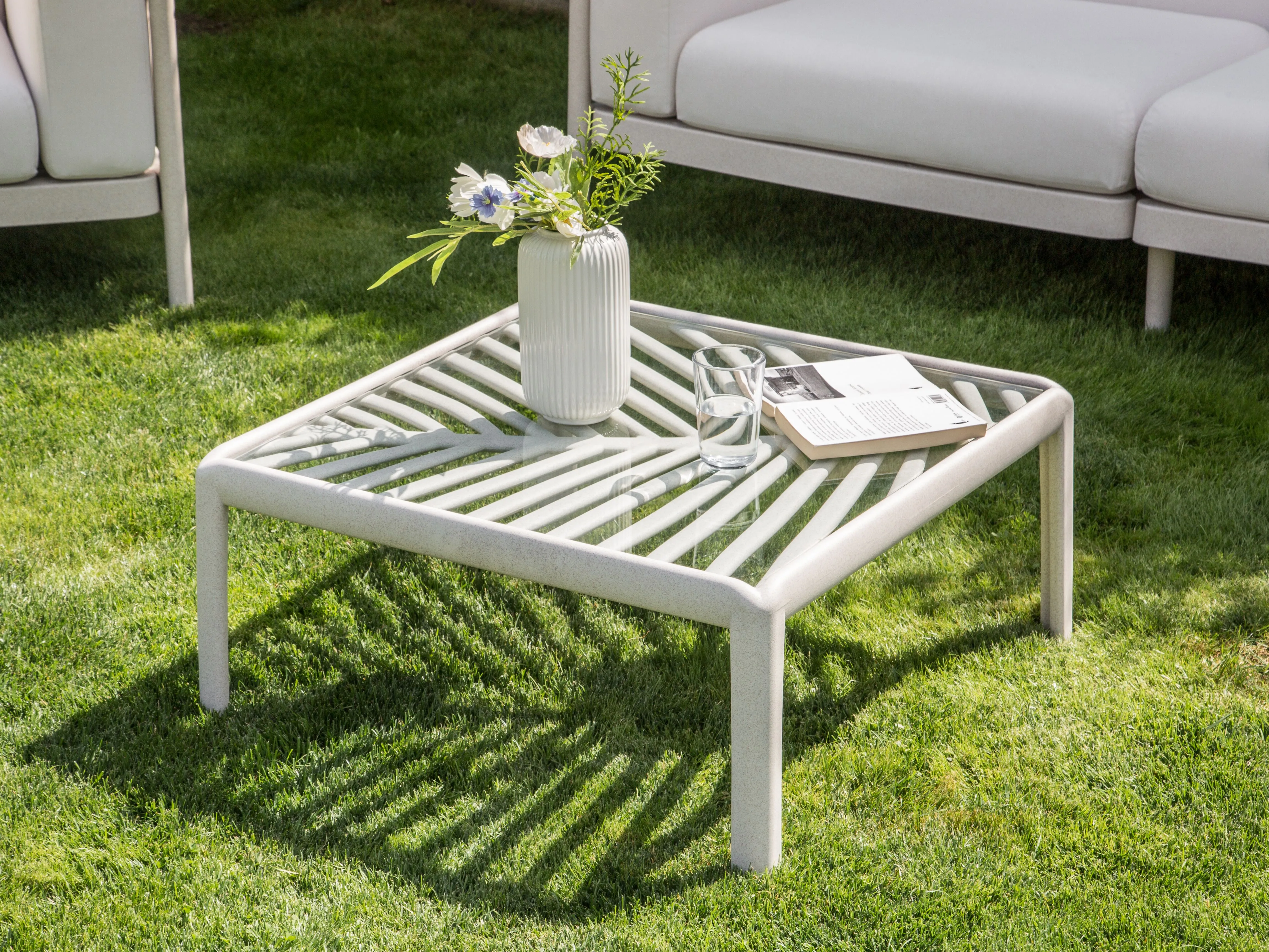 Tuin salontafel FERRETTI 69 cm 69 cm Lichtbeige