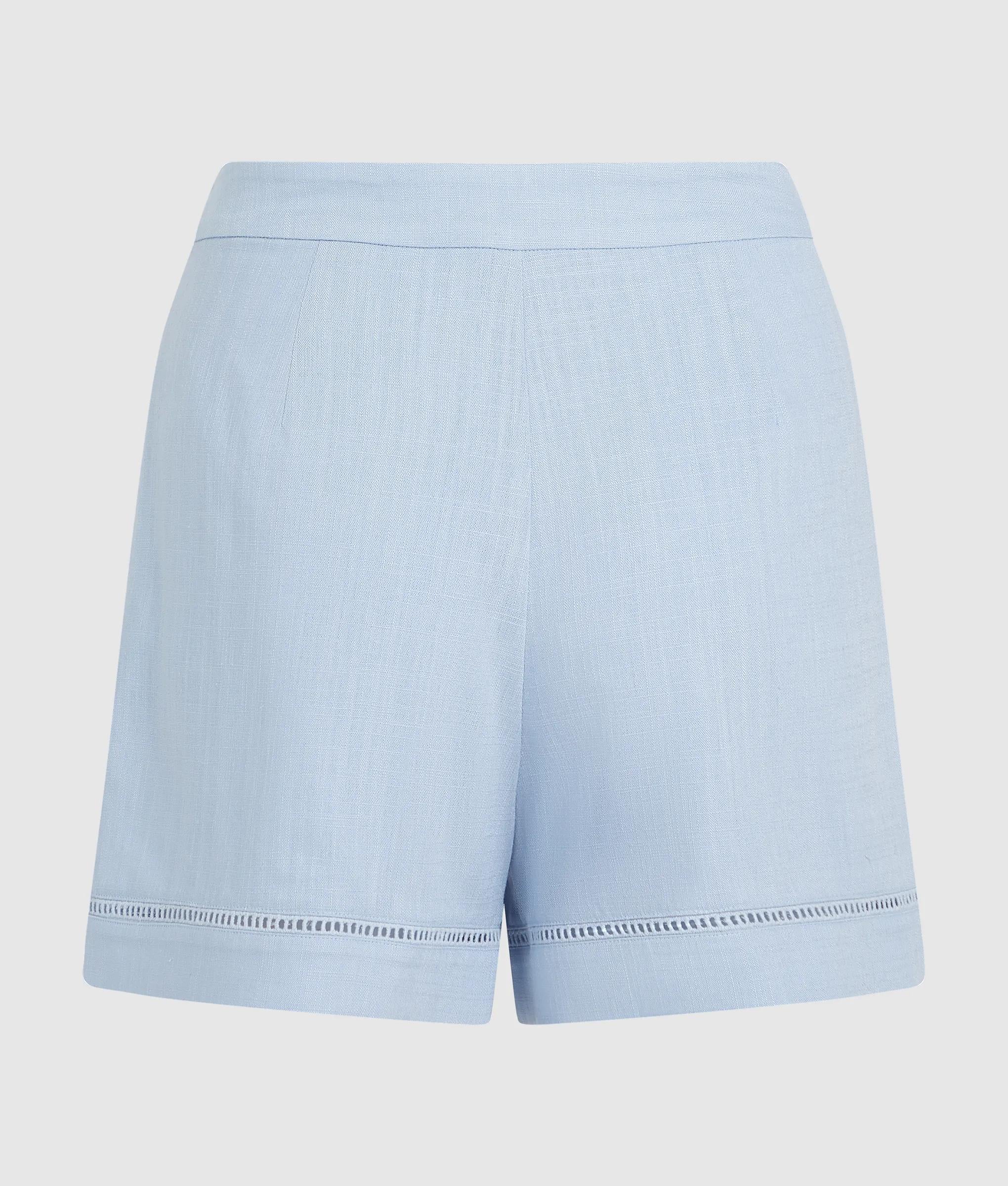 korte broek met uitgesneden borduursels