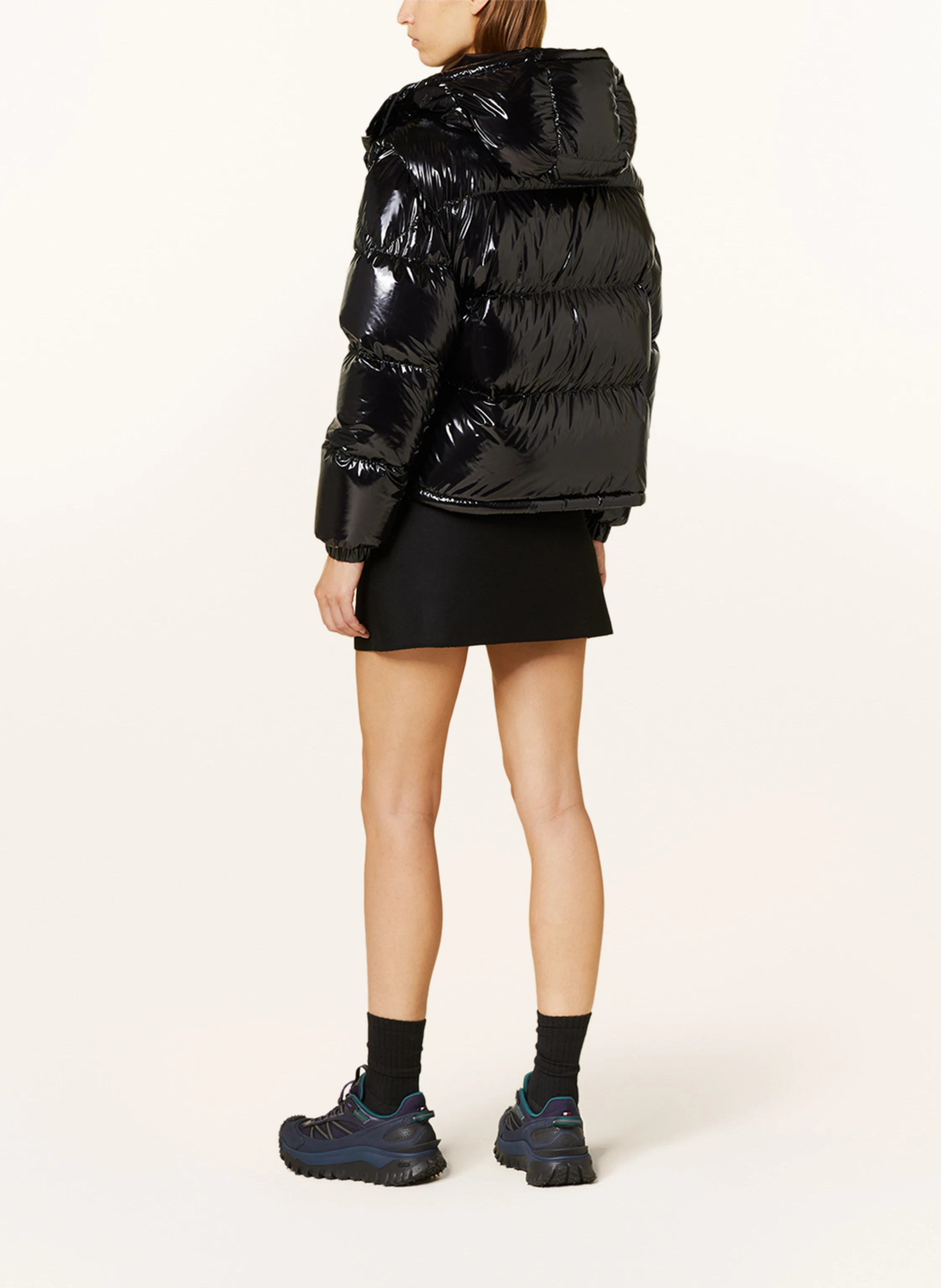 MONCLER Daunenjacke KARAKORUM RIPSTOP mit abnehmbaren Ärmeln und Kapuze