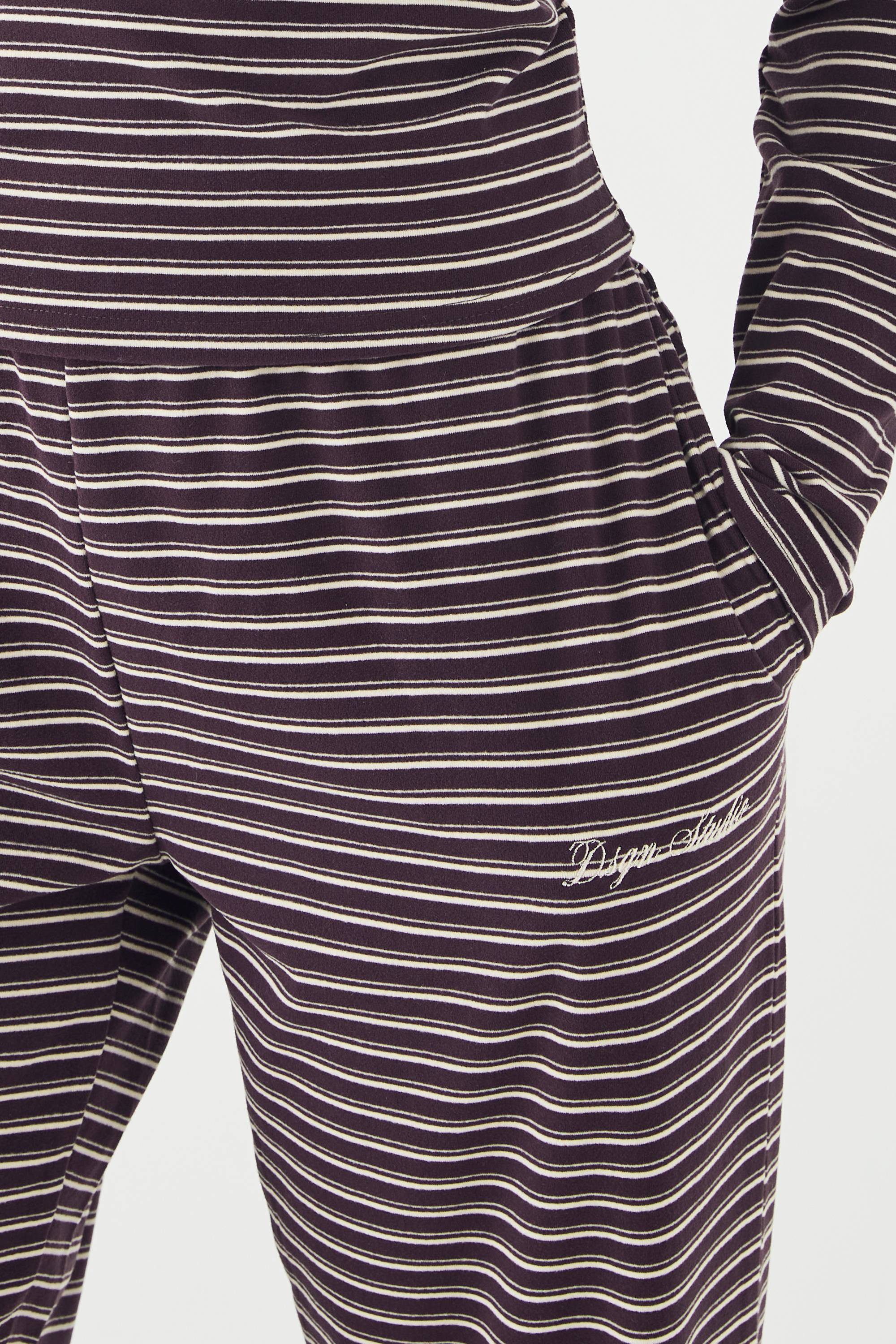 Pantalon Droit à Rayures Douces DSGN Studio