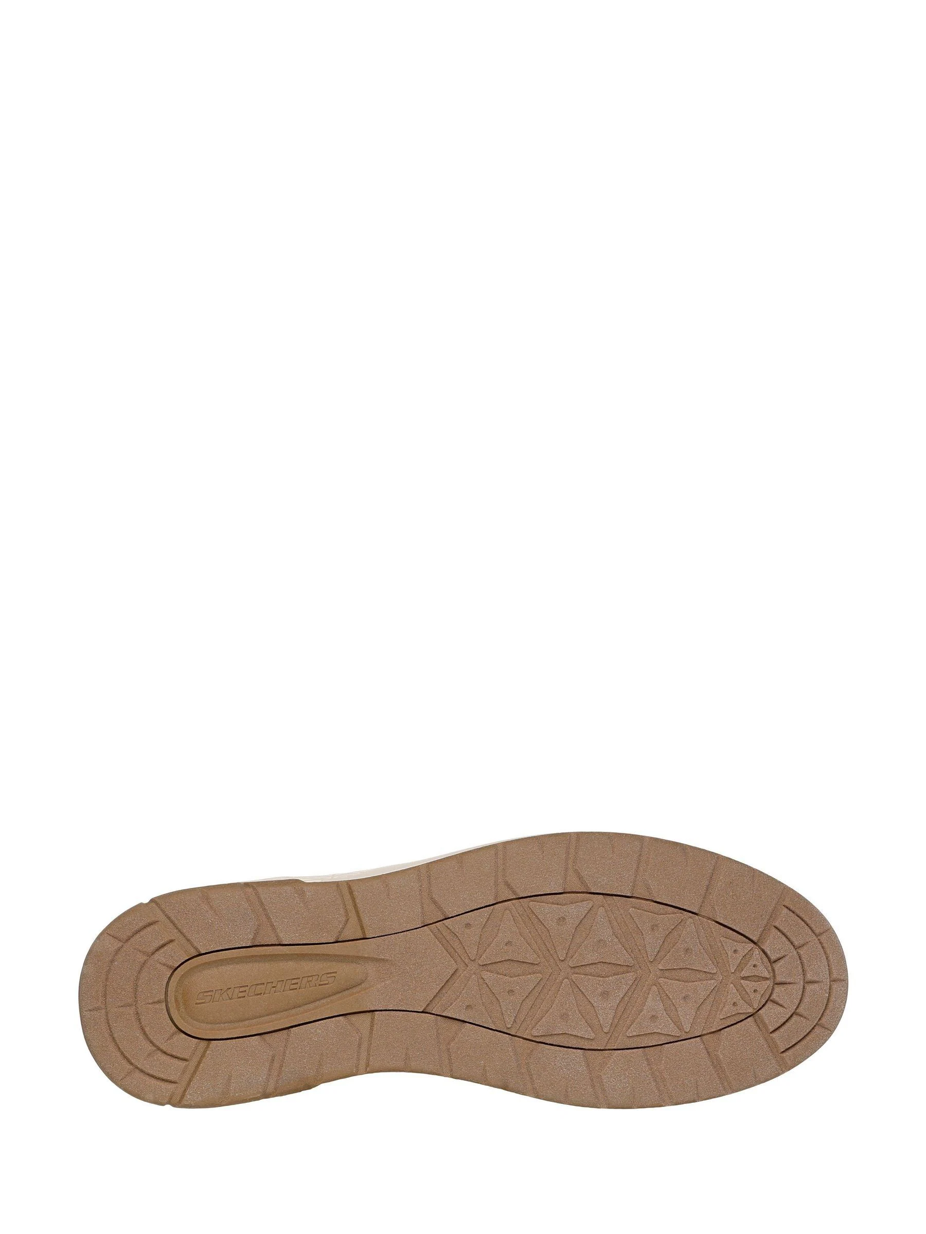 Skechers Relaxed Fit Garlan Deno Boots
