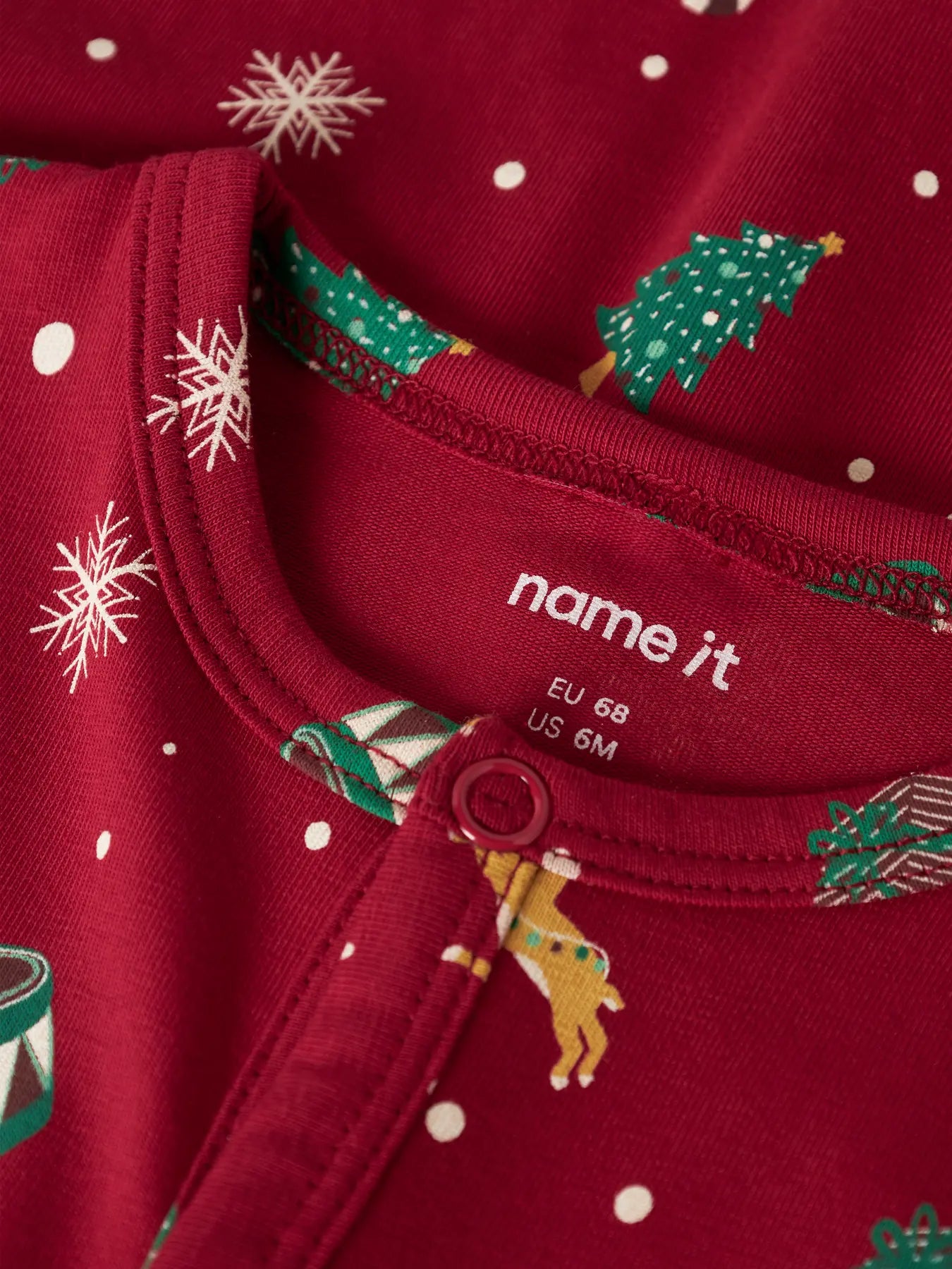 Name it Jul Natdragt Vismas