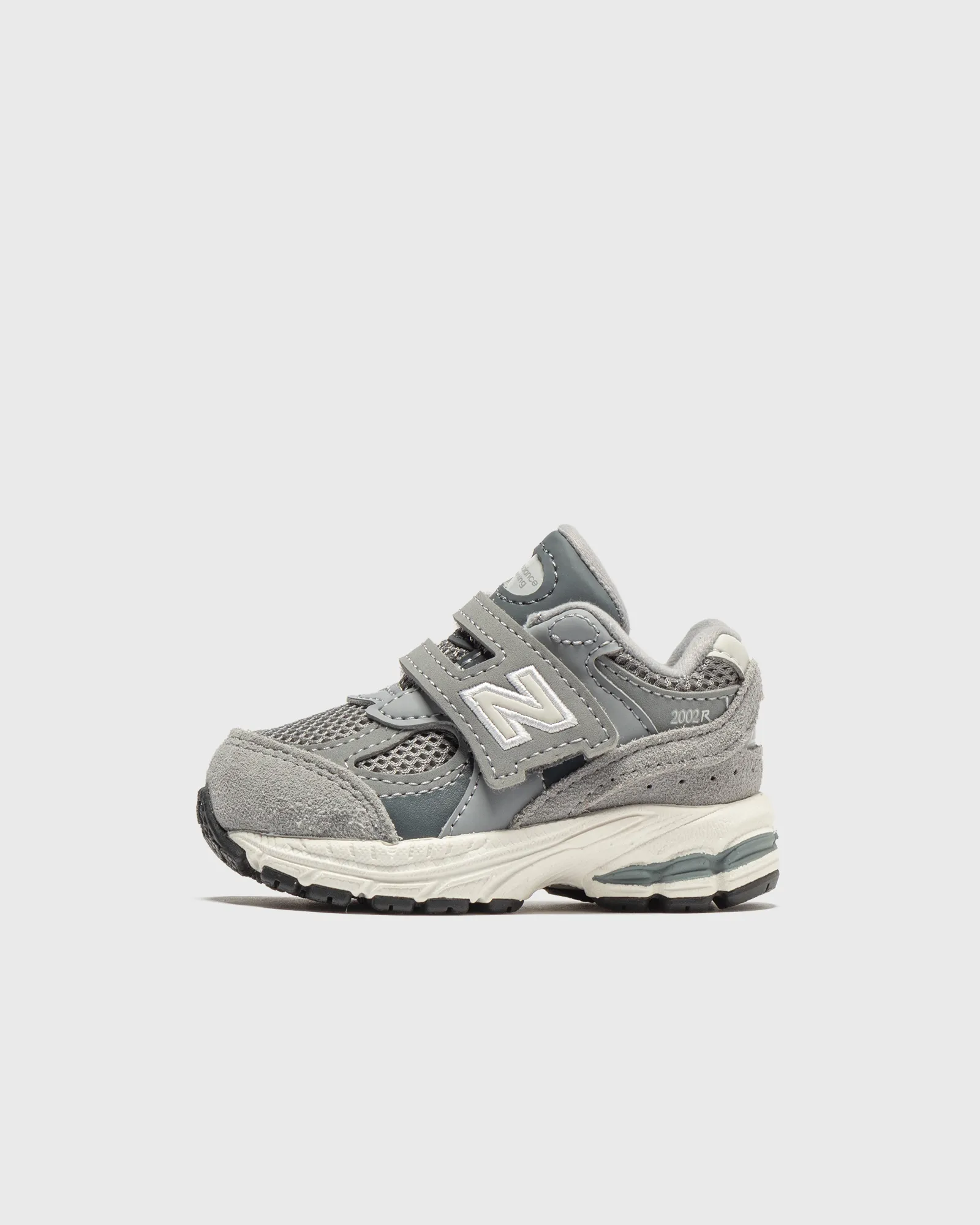 New Balance IV2002V1