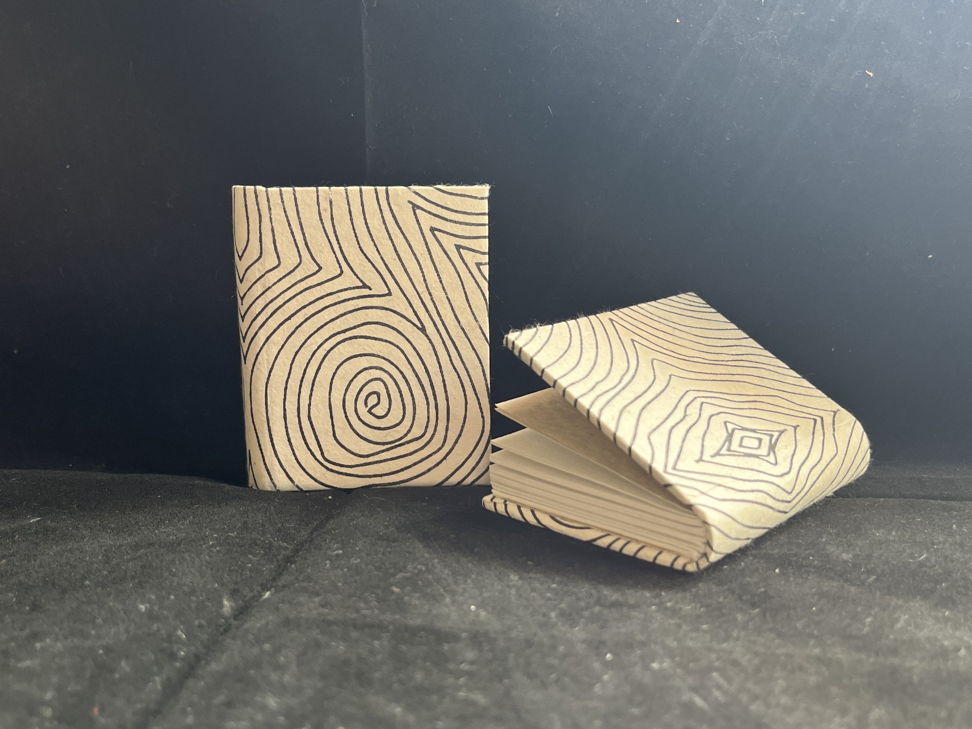 Notizbuch beige-schwarz, H 7,5 cm, B 5,5 cm günstig bestellen