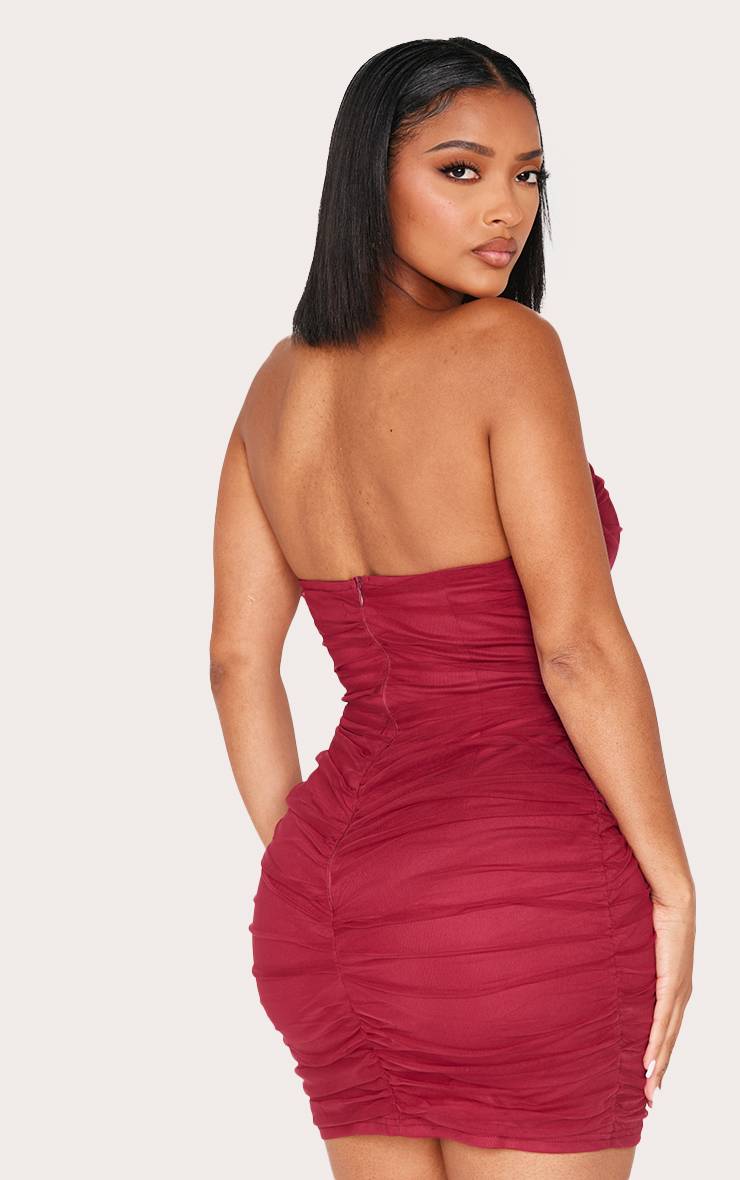 Rouge Bordeaux Robe Moulante Shape À Détail Corseté Et Fronces En Mesh