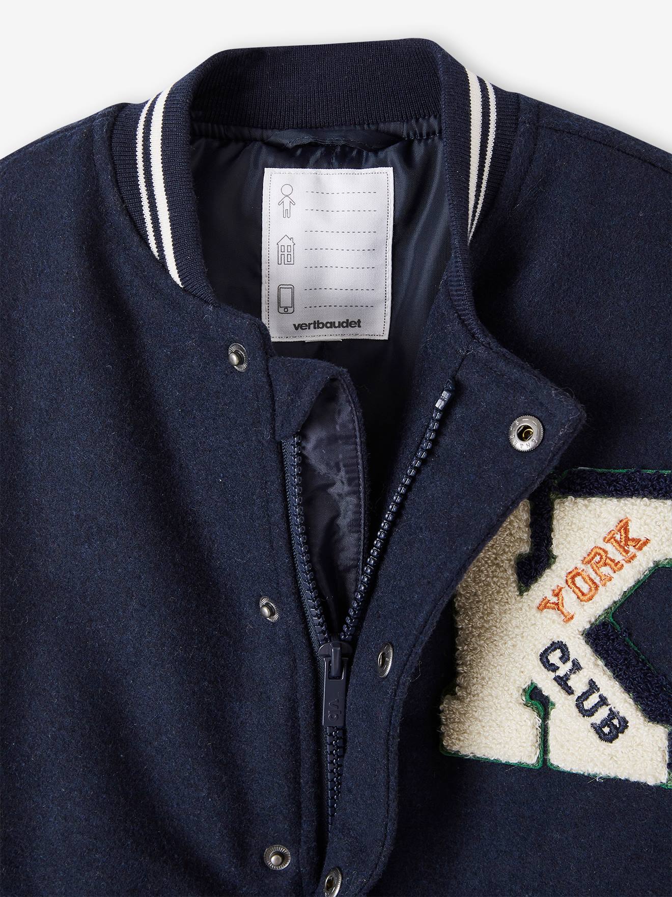 Jaqueta de pelúcia azul marinho com letras em tecido atoalhado para meninos