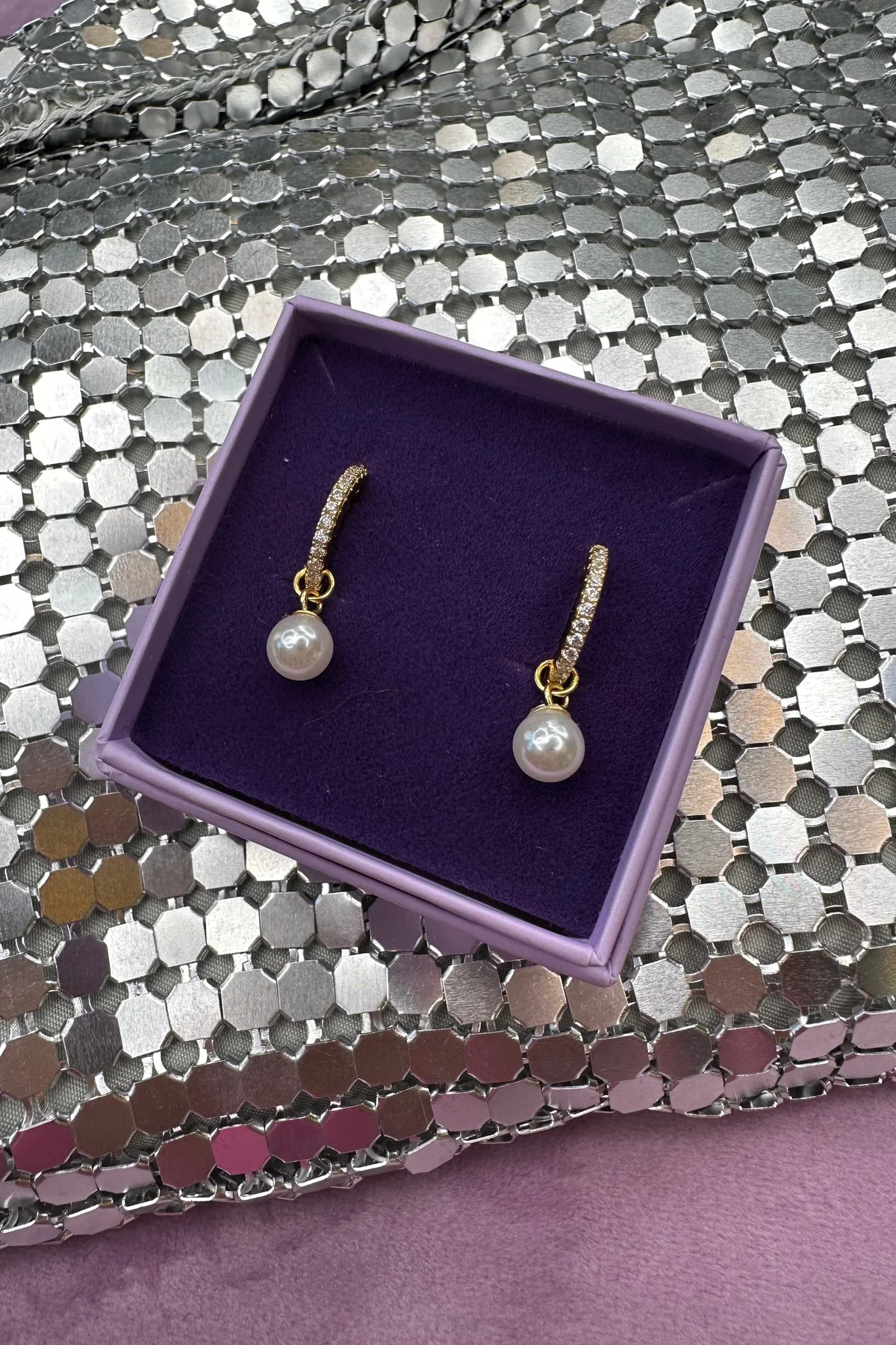 Mellow Moon Pearl And Stone Earing